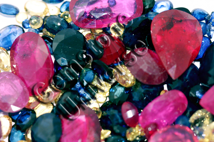 Healing Color Therapy and Powerful Gemstones! Use Gems to bring Health and Happiness
