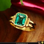 Fine Colombian Emerald Ring from the Gemstoneuniverse collection