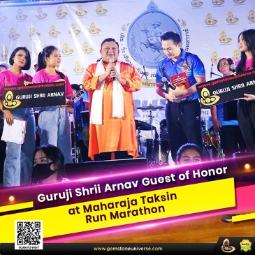 https://www.gemstoneuniverse.com/gemstoneuniverse-Guruji-Shrii-Arnav-Guest-of-Honour-at-Maharaja-Taksin-Run-Marathon.html