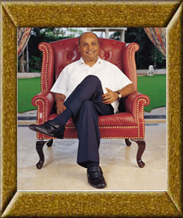 DhiruBhai Ambani - The unequalled Industrialist