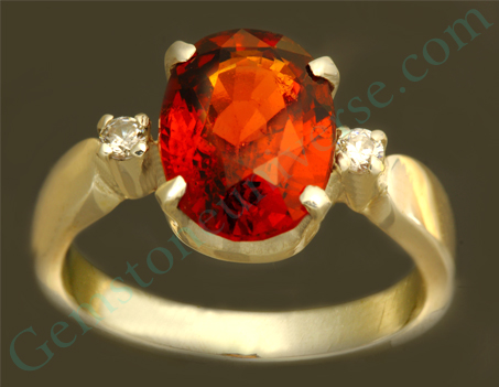Natural-Untreated-Ceylonese-Hessonite-of-3.75-carats-Gemstoneuniverse.com_